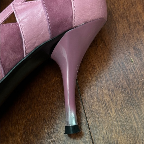 Via Spiga Mauve and Purple Cutout Designed Leather and Suede Heels, Size 6 - Picture 11 of 16